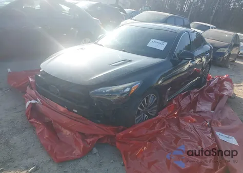 2019 Kia Stinger Premium from USA, damaged, VIN KNAE25LA8K6053284
